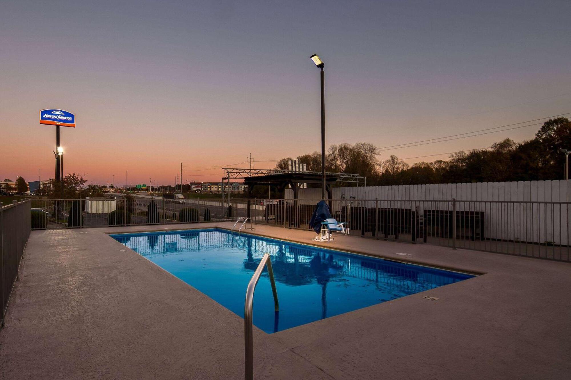 Howard Johnson By Wyndham Jackson Exterior foto